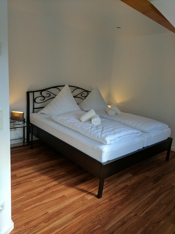Ferienwohnung "Zum Klosterruinenblick" Kröv Dış mekan fotoğraf